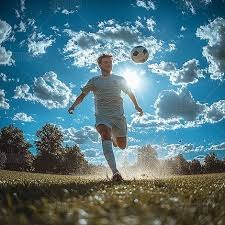 球场大脑丨深度解析湖人困局：防守堪称万人捅，只靠进攻争冠没戏！